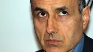 Правителството прие оставката на шефа на КЗП