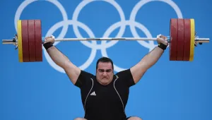 Салимкордасиаби със златен медал във вдигането на тежести