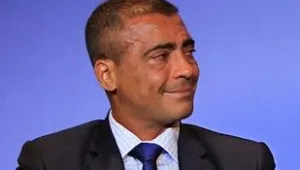Ромарио нападна остро треньора на Бразилия