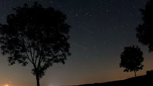 Астрономи очакват най-красивия звезден дъжд за годината