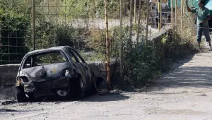 Мъж изгоря в автомобила си след инцидент в София