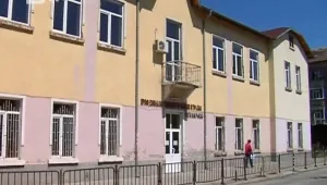Три пернишки училища са в опасно състояние след земетресението