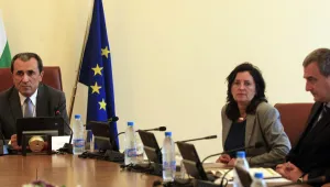 Правителството приема актуализираната стратегия по заетостта