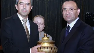 Не стана ясно кой ограничи достъпа на журналисти до вечерята Плевнелиев-Боздаг