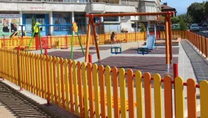 Нова детска площадка в благоевградския квартал 