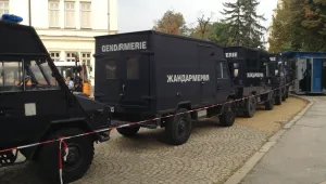 Жандармерия по улиците на 8 декември - патрули и по хижите