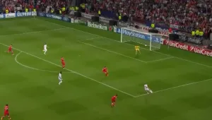 ПСВ - Милан 0:1, Ел Шараауи (15)