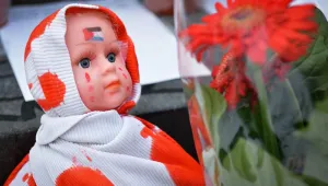 Британски вестници отпечатаха имената на 373 деца, убити в Газа
