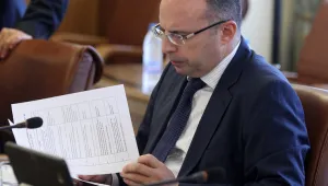 Ако няма актуализация на бюджета, министерства ще останат без пари