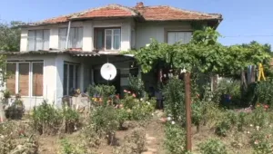 Село под метър вода заради непочистени речни корита