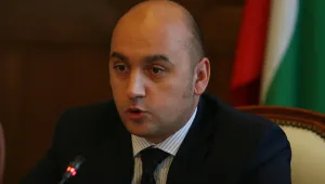 Грудев спря обществени поръчки за милиони в МЗХ