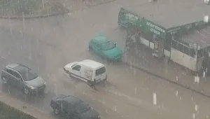 Буря се изви във Варна