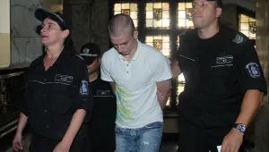Съдът остави в ареста обвинения за побоя на 3-годишното момченце