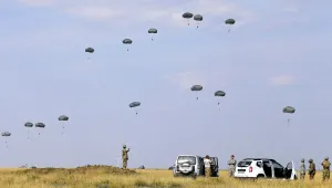 Готви ли се НАТО за война