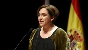 Барселона отдава почит на бежанците, загинали в Средиземно море
