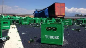 Тир се обърна на проблемния пътен възел 
