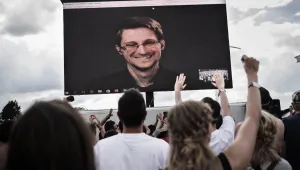 Едуард Сноудън е спечелил над 200 000 долара от лекции и речи