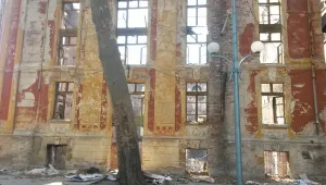 Обвиниха бездомник за подпалването на Тютюневия град в Пловдив