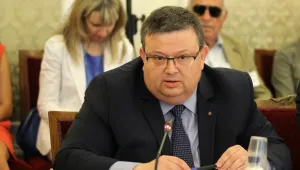 Главният прокурор ще наблюдава лично разследването на опожарените сгради в Пловдив