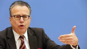 Германия очаква до 300 хил. бежанци тази година