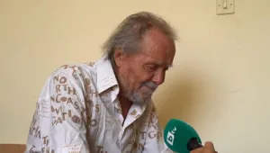 Десетки искат да помогнат на дядо Цоло от Славотин, чиято къща изгоря в пожар 