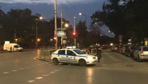 Отцепиха част от бул. „Цар Освободител” в София заради съмнителен багаж