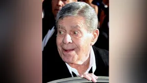 На 91 години почина американският комедиант Джери Люис