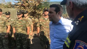 Правителството в Гърция смени началниците на пожарната и полицията