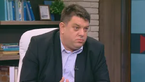Атанас Зафиров за Бенчо Бенчев: Фиксацията върху БСП е некоректна