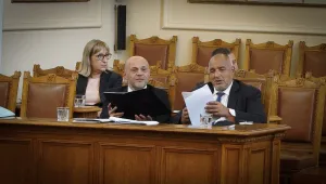 Борисов видя проблем със застраховането и попита защо го викат в НС