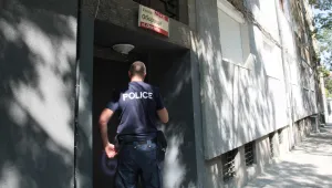Полицията разследва смъртта на 99-годишен столичанин
