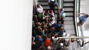 Затвориха международното летище в Мюнхен заради неизвестен мъж 