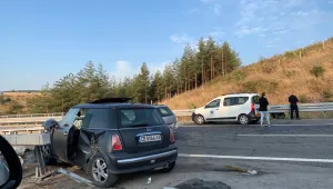 Катастрофа затруднява движението по АМ „Струма”