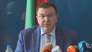 Здравният министър: Протестът на сестрите цели нещо друго от защитаване на медицинските интереси 