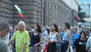 Ден 41 на протести: Шествие по улиците на София