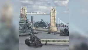 Транспортен хаос в центъра на Лондон заради повреда на „Тауър бридж“