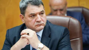 Главният секретар на МВР: Машините за вота не са в един склад със споменатите 228