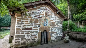 Какво знаем за манастира  „Св. Архангел Михаил“, където се снима 