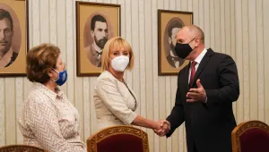 Манолова при Радев: Задават се три кризи, нужна е актуализация на бюджета и редовен кабинет