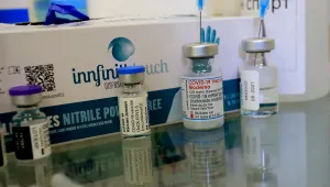 МЗ: Одобрените в ЕС ваксини срещу COVID-19 не съдържат животински продукти