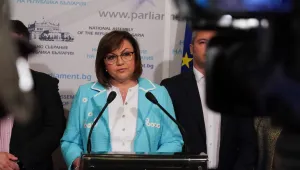 Корнелия Нинова: Ще задържим мандата до 10-15 септември