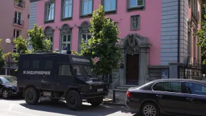 След началото на обиските: Не е ясно къде е Румен Гайтански