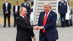 След като Тръмп разстла червения килим за Путин, призова Украйна да се откаже от НАТО и Крим