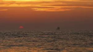 Кораб потъна в Южнокитайски води – 11 моряци са изчезнали