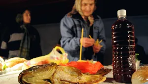 Християните празнуват Никулден 