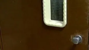 Мъж с опасност за живота след падане в асансьорна шахта 