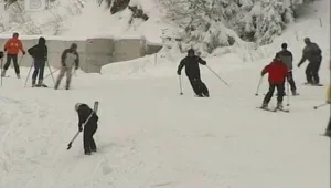 Ски патрул откри три деца, изгубили се в Банско