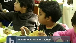Осветена празнична трапеза за деца 