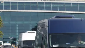 Възобновяват вътрешните полети от 
