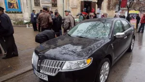 Варненският владика се сдоби с бутиков Линкълн  